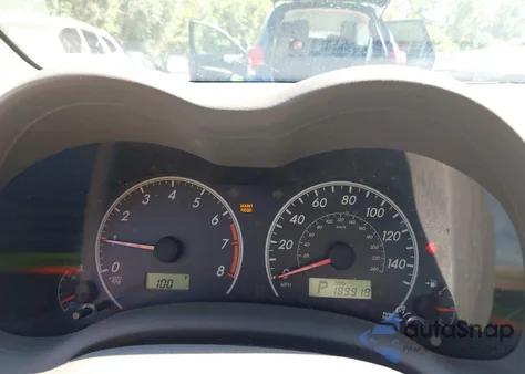 2010 Toyota Corolla Le z USA, uszkodzony, nr VIN 2T1BU4EE3AC483225